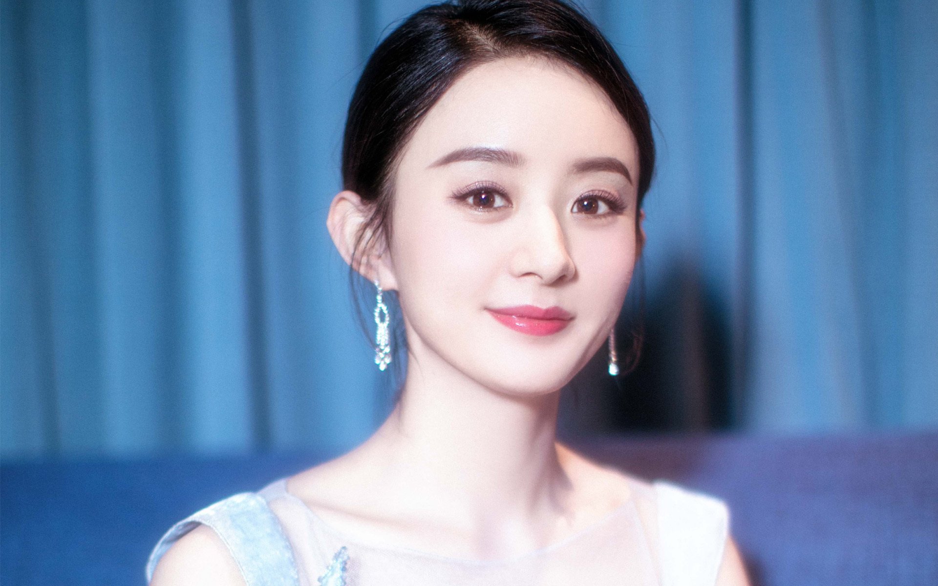 疑似“泡沫破裂”？转会市场的冷思考，泡沫破了钱是增值还是贬值