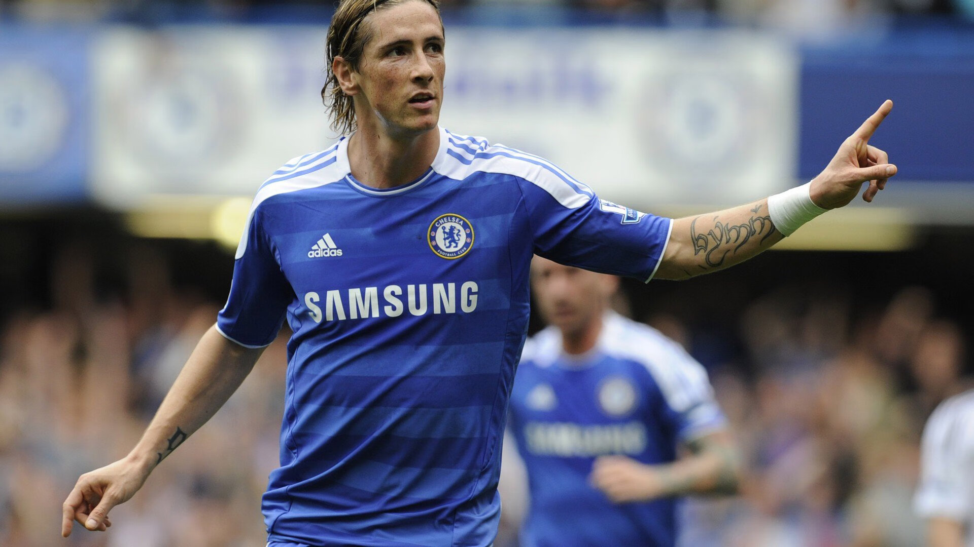 史上最“硬核”篮下争夺：他在攻防转换中的拼搏精神令人敬佩！